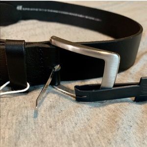 NWT! HM Men’s Belt Size 31-32”